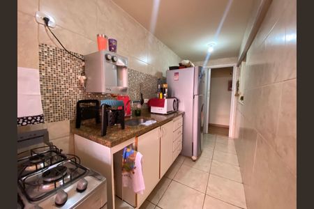 Apartamento à venda com 70m², 2 quartos e 1 vagaCozinha e Área de Serviço