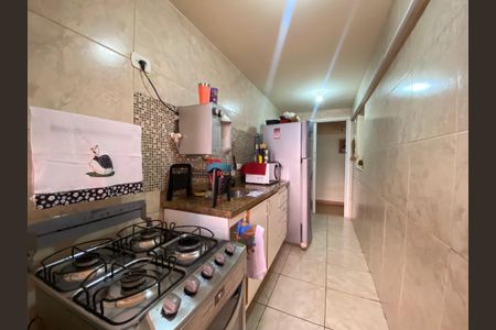 Apartamento à venda com 70m², 2 quartos e 1 vagaCozinha e Área de Serviço