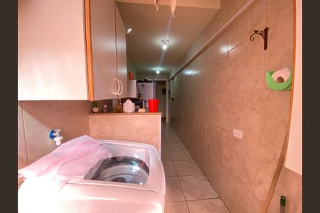 Apartamento à venda com 70m², 2 quartos e 1 vagaCozinha e Área de Serviço