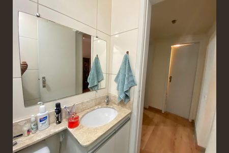 Apartamento à venda com 70m², 2 quartos e 1 vagaBanheiro