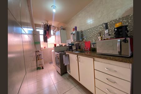 Apartamento à venda com 70m², 2 quartos e 1 vagaCozinha e Área de Serviço