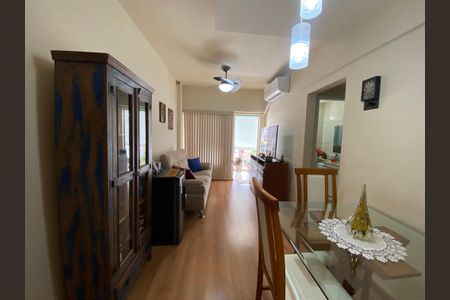 Apartamento à venda com 70m², 2 quartos e 1 vagaSala