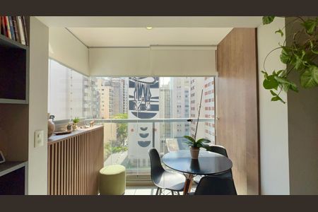 Studio à venda com 29m², 1 quarto e 1 vagaVaranda