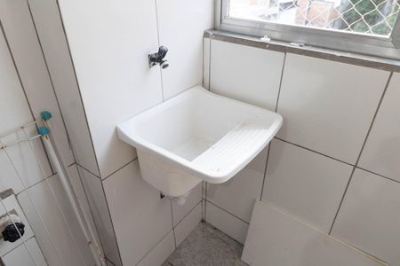 Apartamento para alugar com 50m², 2 quartos e 1 vaga Apartamento para alugar com 50m², 2 quartos e 1 vagaCozinha e Área de Serviço