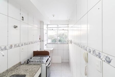 Apartamento para alugar com 50m², 2 quartos e 1 vaga Apartamento para alugar com 50m², 2 quartos e 1 vagaCozinha e Área de Serviço