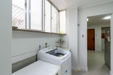 Apartamento à venda com 89m², 3 quartos e 1 vaga Apartamento à venda com 89m², 3 quartos e 1 vagaLavanderia