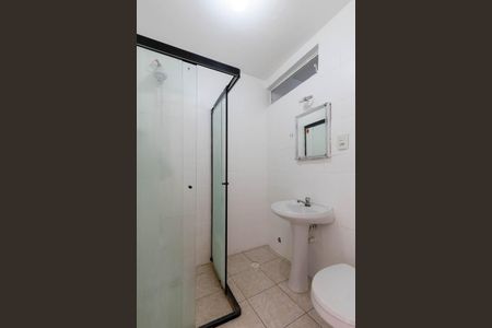 Apartamento à venda com 52m², 2 quartos e sem vaga Apartamento à venda com 52m², 2 quartos e sem vagaBanheiro