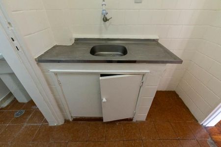 Apartamento à venda com 52m², 2 quartos e sem vaga Apartamento à venda com 52m², 2 quartos e sem vagaCozinha