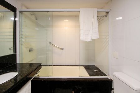 Apartamento à venda com 60m², 1 quarto e 1 vagaBanheiro