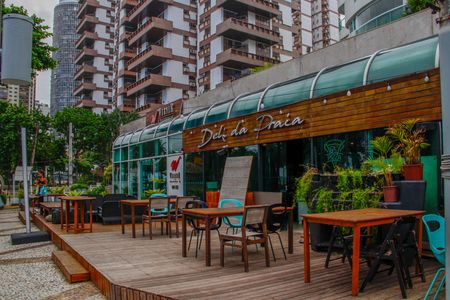 Apartamento à venda com 60m², 1 quarto e 1 vagaRestaurante