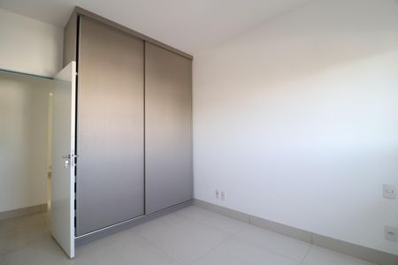 Apartamento para alugar com 137m², 3 quartos e 2 vagasQuarto 2 - Suíte