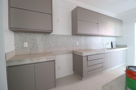 Apartamento para alugar com 137m², 3 quartos e 2 vagasCozinha