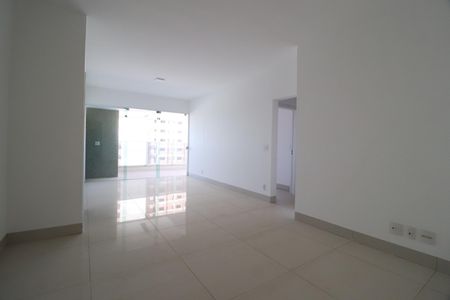 Sala de apartamento para alugar com 3 quartos, 137m² em Tubalina, Uberlândia