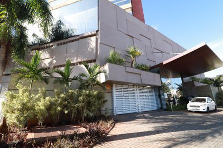 Apartamento para alugar com 137m², 3 quartos e 2 vagasFachada e portaria