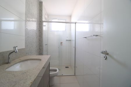 Apartamento para alugar com 137m², 3 quartos e 2 vagasBanheiro do Quarto 3