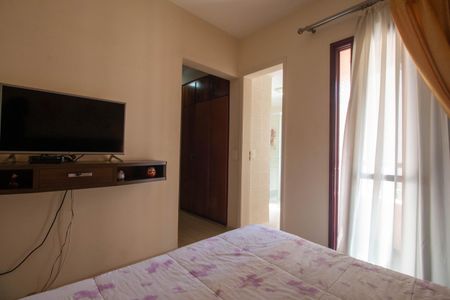 Apartamento à venda com 120m², 3 quartos e 2 vagas Apartamento à venda com 120m², 3 quartos e 2 vagasSuíte