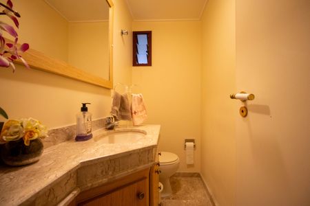 Lavabo de apartamento à venda com 3 quartos, 120m² em Brooklin Paulista, São Paulo