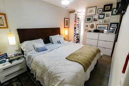 Apartamento à venda com 160m², 3 quartos e 2 vagas Apartamento à venda com 160m², 3 quartos e 2 vagasSuíte 2