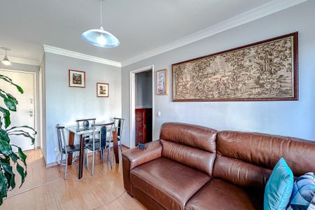 Apartamento à venda com 43m², 1 quarto e 1 vaga Apartamento à venda com 43m², 1 quarto e 1 vagaSala