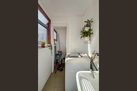 Apartamento à venda com 43m², 1 quarto e 1 vaga Apartamento à venda com 43m², 1 quarto e 1 vagaÁrea de Serviço