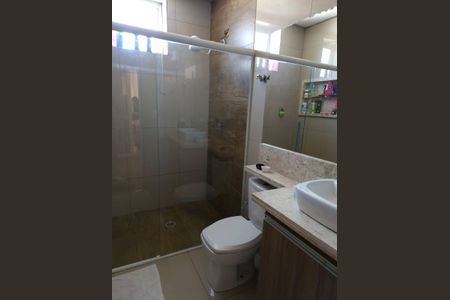 Casa à venda com 450m², 4 quartos e 2 vagasBanheiro