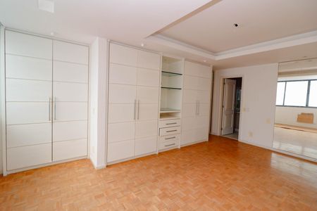 Apartamento para alugar com 626m², 4 quartos e 3 vagasQuarto 4