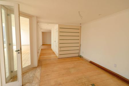 Apartamento para alugar com 626m², 4 quartos e 3 vagasQuarto