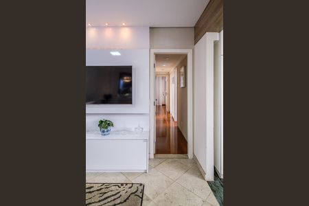 Sala de apartamento à venda com 4 quartos, 135m² em Cidade Nova, Belo Horizonte