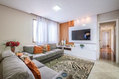 Sala de apartamento à venda com 4 quartos, 135m² em Cidade Nova, Belo Horizonte