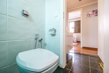 Apartamento à venda com 135m², 4 quartos e 3 vagas Apartamento à venda com 135m², 4 quartos e 3 vagasBanheiro