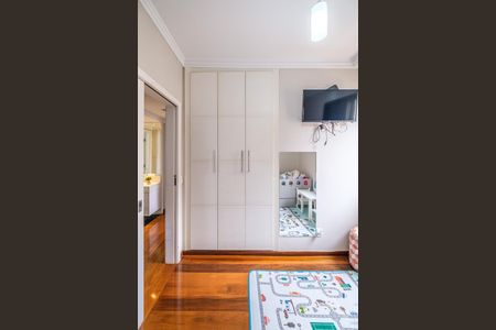 Apartamento à venda com 135m², 4 quartos e 3 vagas Apartamento à venda com 135m², 4 quartos e 3 vagasQuarto 2