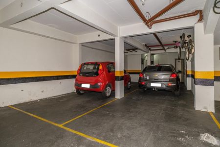 Apartamento à venda com 135m², 4 quartos e 3 vagas Apartamento à venda com 135m², 4 quartos e 3 vagasÁrea comum