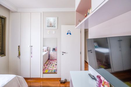 Apartamento à venda com 135m², 4 quartos e 3 vagas Apartamento à venda com 135m², 4 quartos e 3 vagasQuarto 3