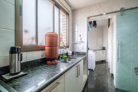 Apartamento à venda com 135m², 4 quartos e 3 vagas Apartamento à venda com 135m², 4 quartos e 3 vagasCozinha