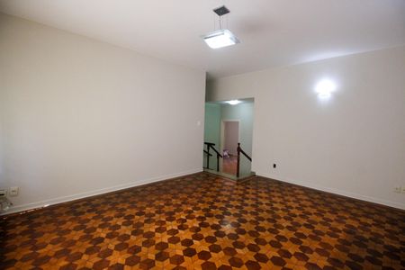 Sala de casa à venda com 2 quartos, 181m² em Jardim Londrina, São Paulo