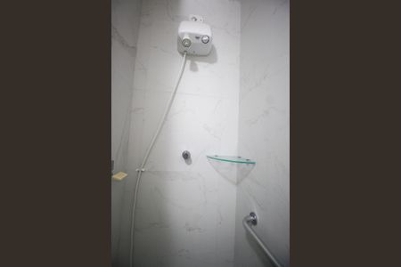 Casa à venda com 181m², 2 quartos e 2 vagasBanheiro Social