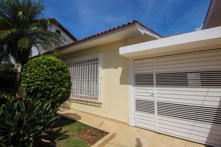 Casa à venda com 181m², 2 quartos e 2 vagasGaragem