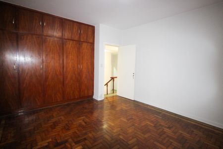 Quarto 1 de casa à venda com 2 quartos, 181m² em Jardim Londrina, São Paulo