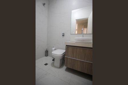 Casa à venda com 181m², 2 quartos e 2 vagasBanheiro Social