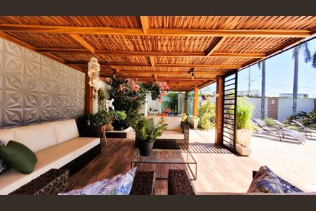 Casa de condomínio à venda com 700m², 5 quartos e 5 vagasJardim