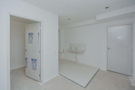 Apartamento à venda com 34m², 2 quartos e sem vaga Apartamento à venda com 34m², 2 quartos e sem vagaSala/Cozinha