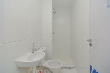 Apartamento à venda com 34m², 2 quartos e sem vaga Apartamento à venda com 34m², 2 quartos e sem vagaBanheiro Social