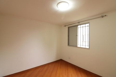 Quarto 2 de apartamento para alugar com 2 quartos, 55m² em Jardim Alvorada, São Bernardo do Campo
