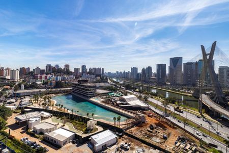 Vista da Sala de apartamento à venda com 3 quartos, 252m² em Real Parque, São Paulo