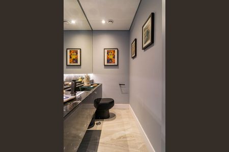 Apartamento à venda com 252m², 3 quartos e 4 vagasLavabo