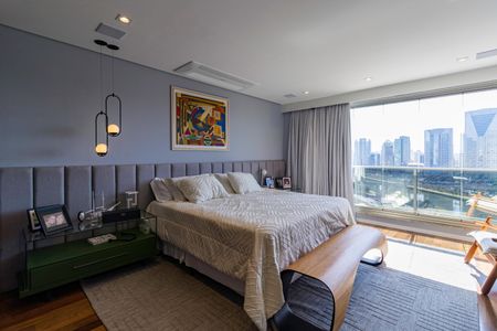 Apartamento à venda com 252m², 3 quartos e 4 vagasSuíte 1