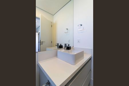 Apartamento à venda com 252m², 3 quartos e 4 vagasBanheiro da Suíte 3