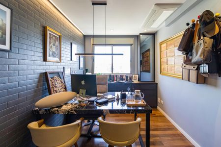 Apartamento à venda com 252m², 3 quartos e 4 vagasCopa