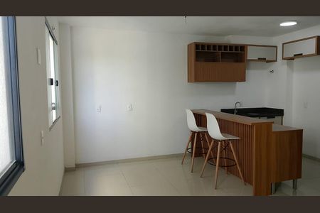 Sala/Cozinha de kitnet/studio à venda com 1 quarto, 26m² em Bonfim, Osasco