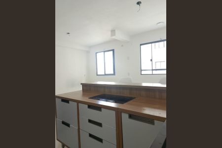 Cozinha de kitnet/studio à venda com 1 quarto, 26m² em Bonfim, Osasco